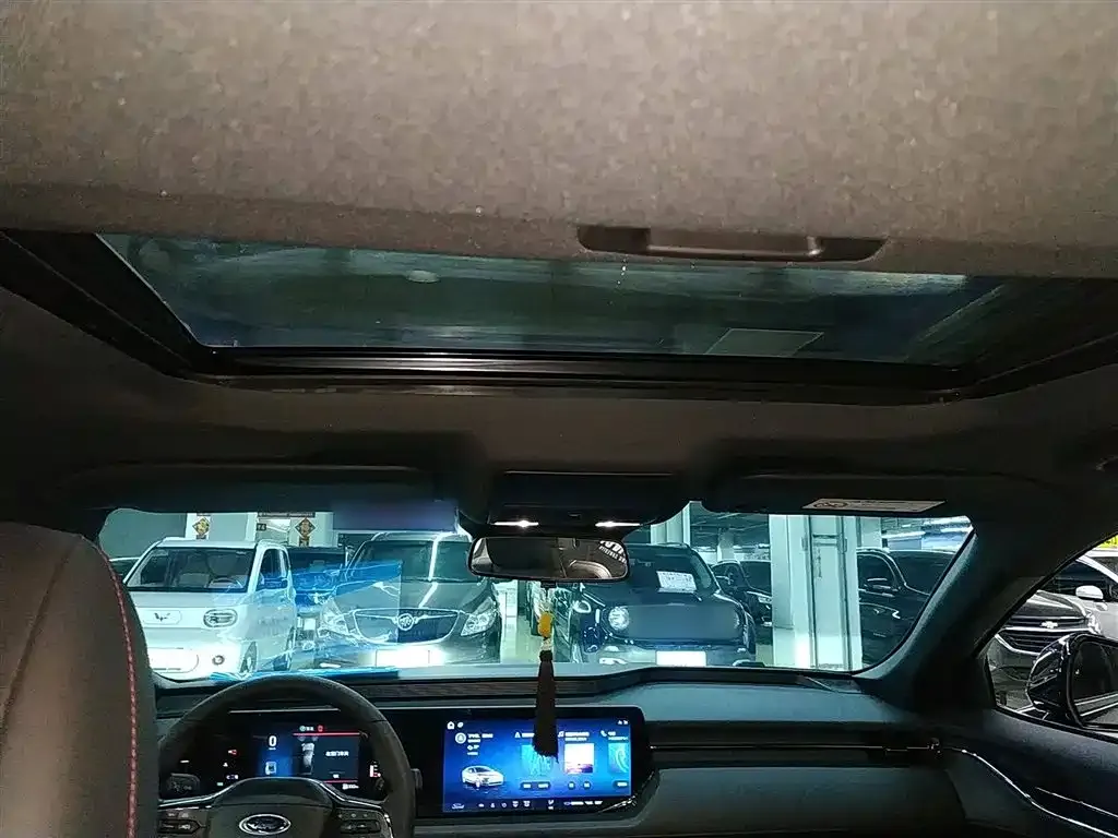 Ford Mondeo 2023 из CN, фото 8