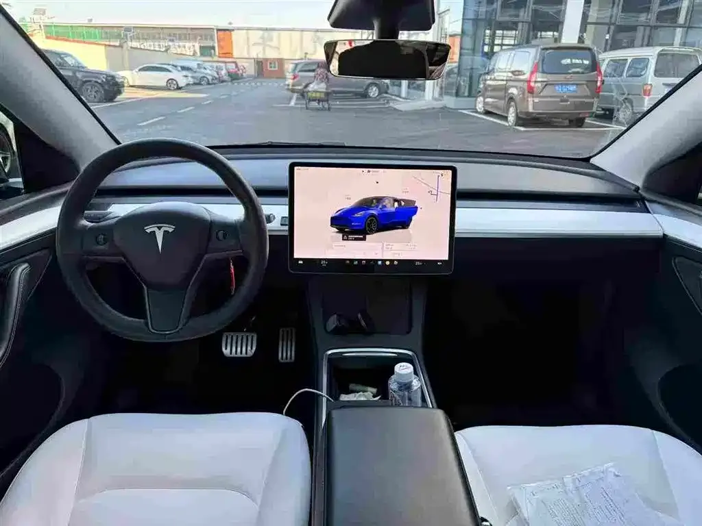 Tesla Model Y 2023 из CN, фото 6