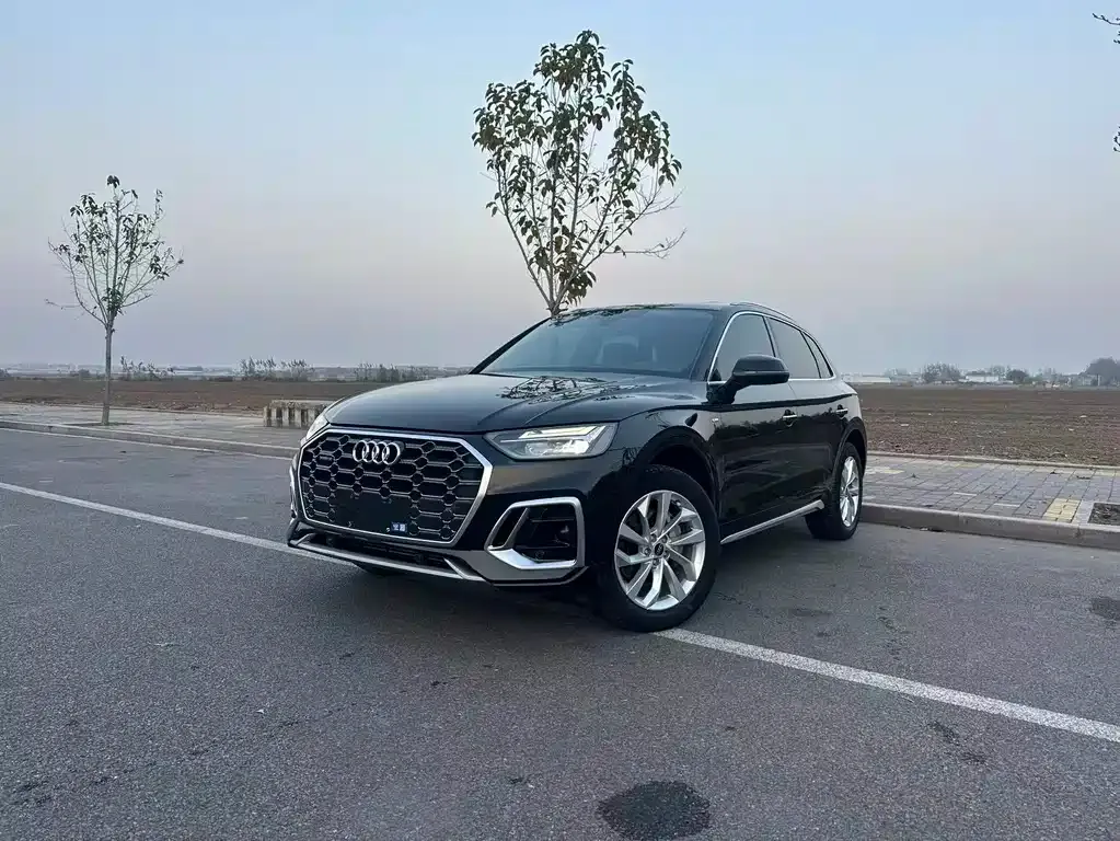 Audi Q5L 2023 из CN, фото 1
