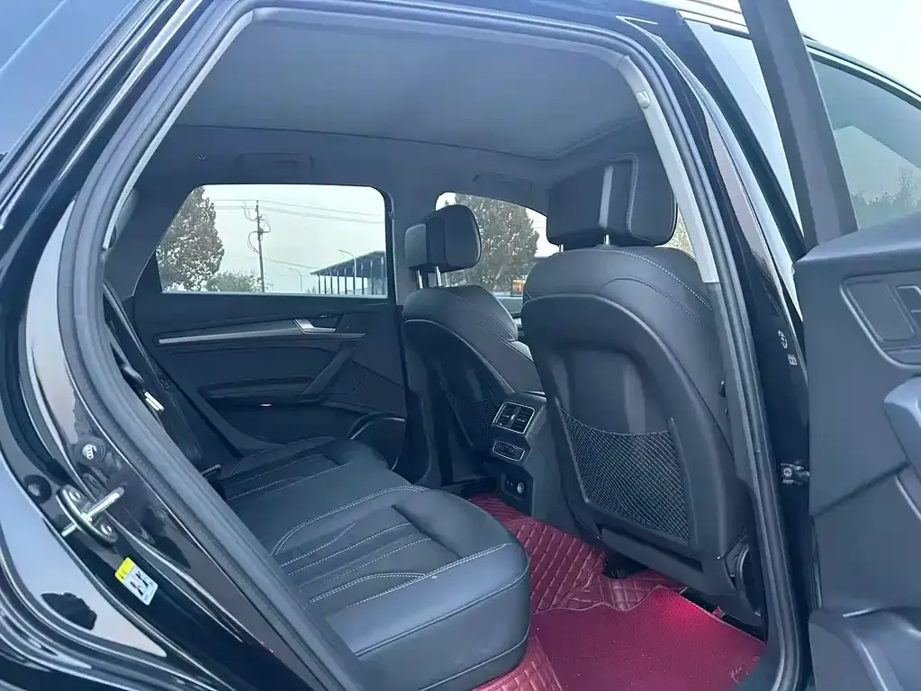 Audi Q5L 2023 из CN, фото 7