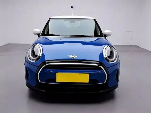 MINI Cooper (3-door) 2021 из CN, фото 2