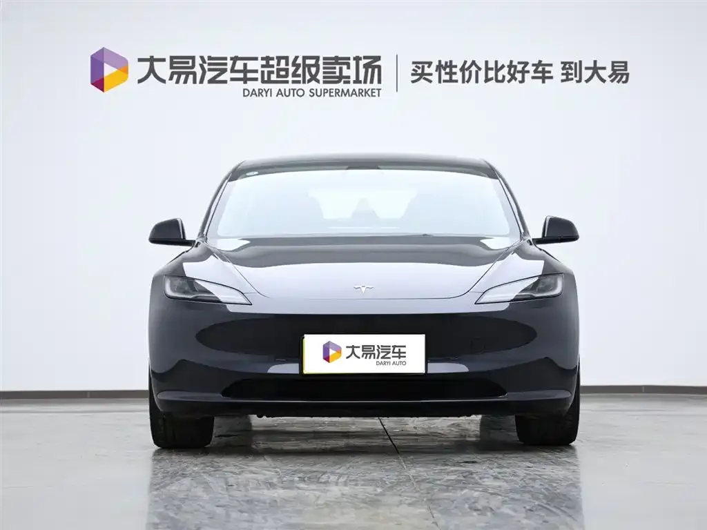 Tesla Model 3 2025 из CN, фото 2