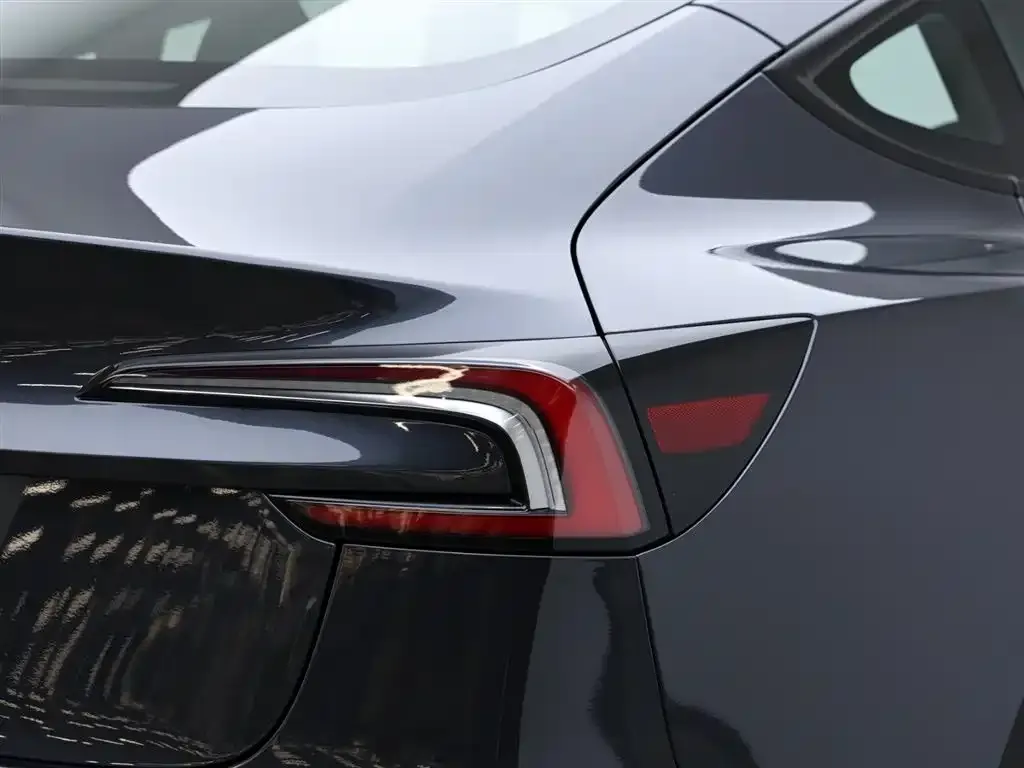 Tesla Model 3 2025 из CN, фото 5