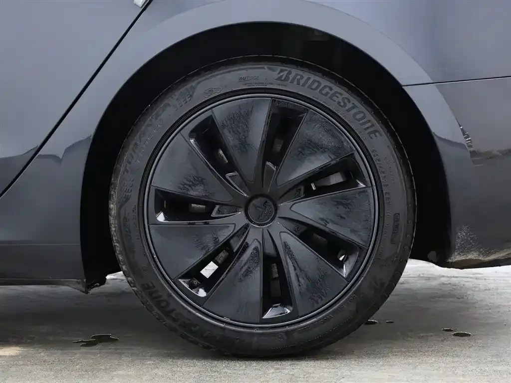Tesla Model 3 2025 из CN, фото 7
