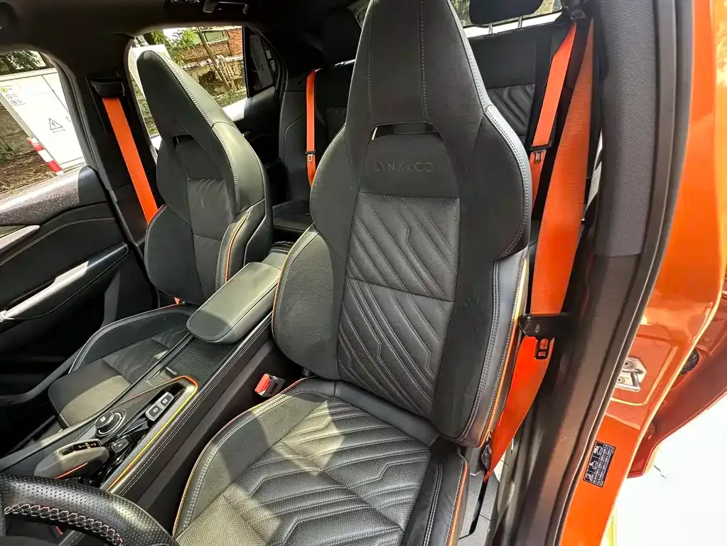 Lynk & Co 02 Hatchback 2021 из CN, фото 10