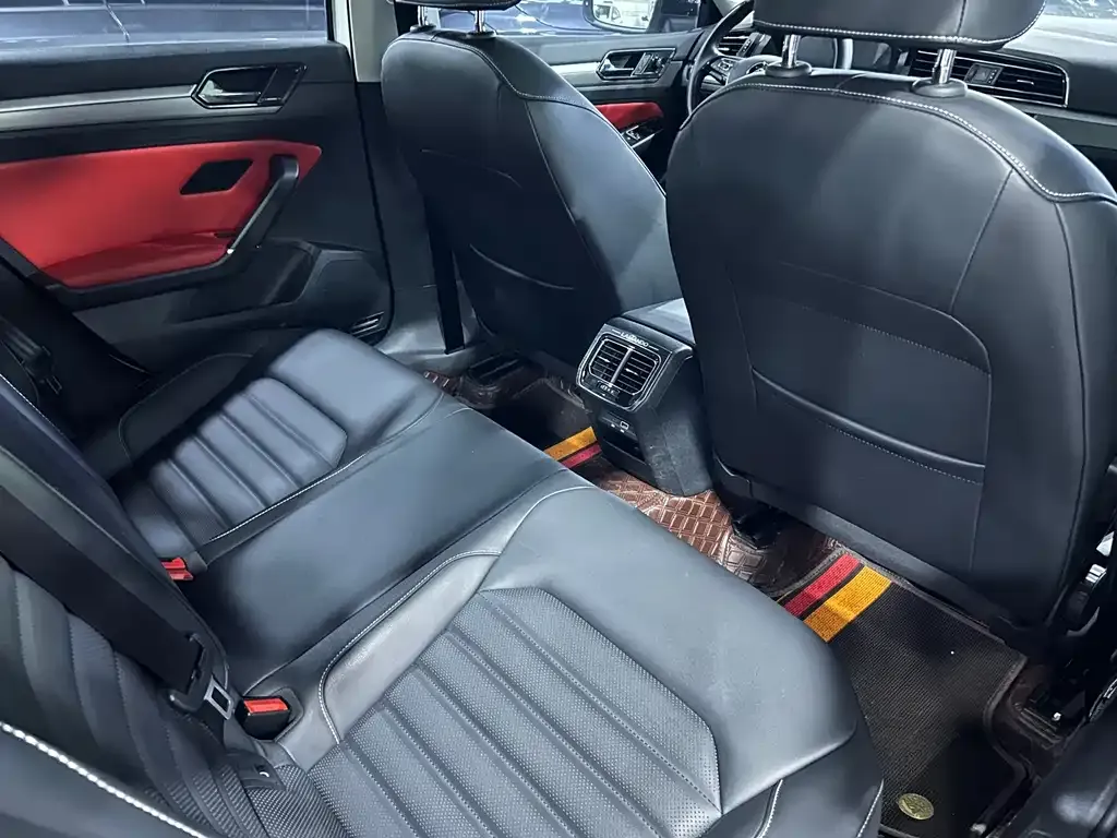 Volkswagen Lamando 2021 из CN, фото 10