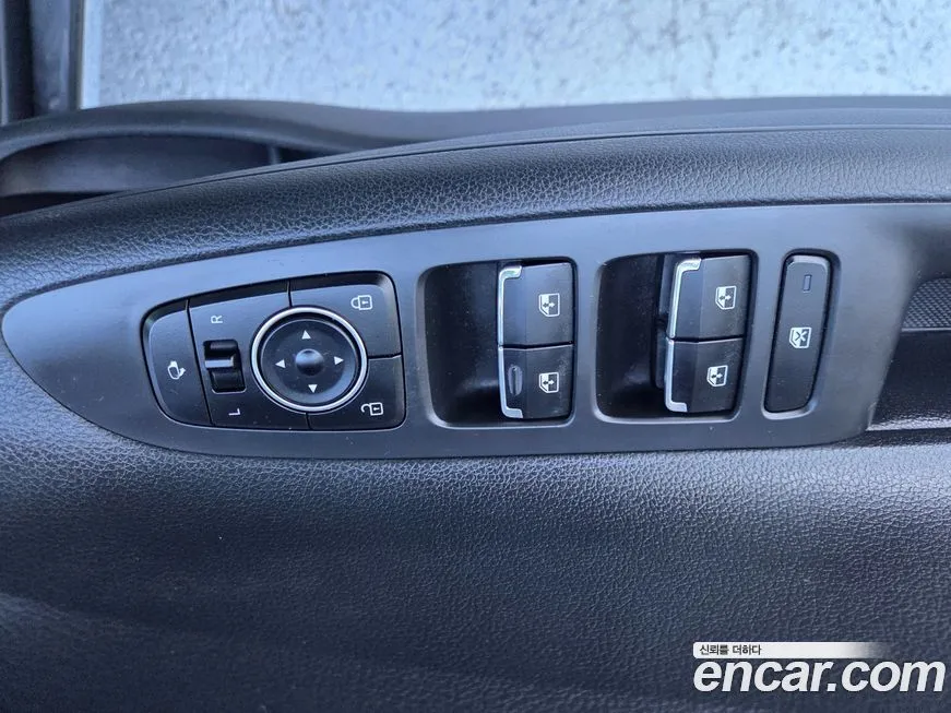 Hyundai Grandeur — фото 10