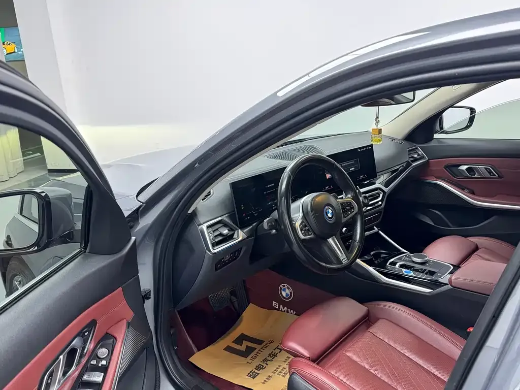 BMW i3 2023 из CN, фото 9