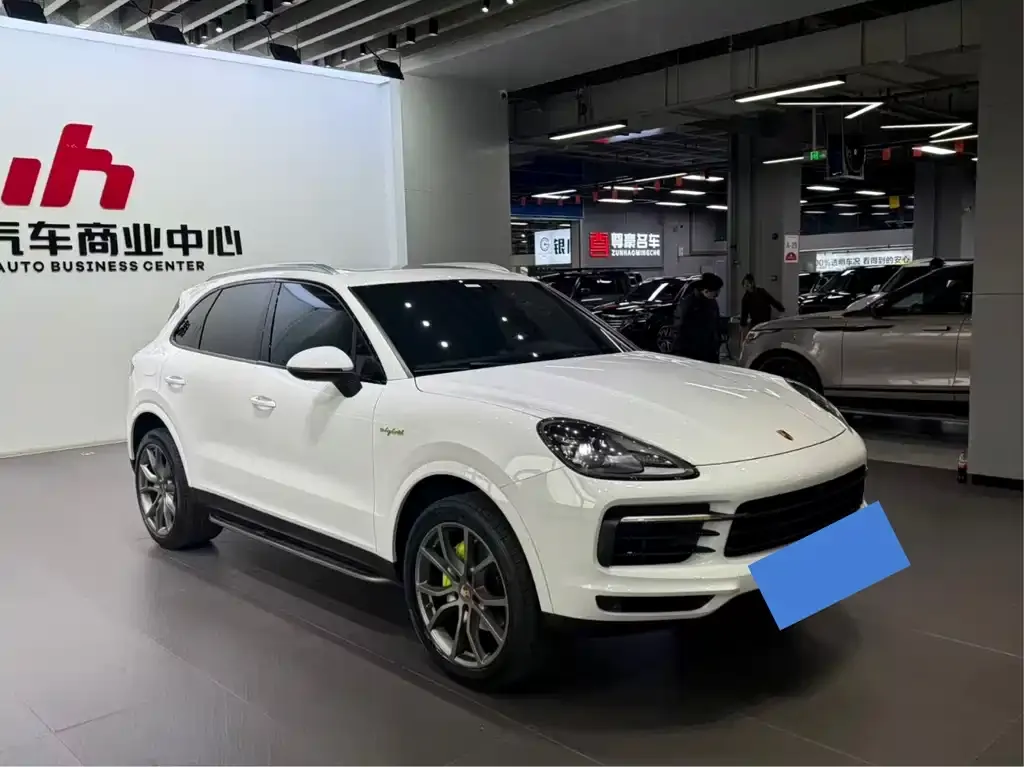 Porsche Cayenne Hybrid 2023 из CN, фото 3
