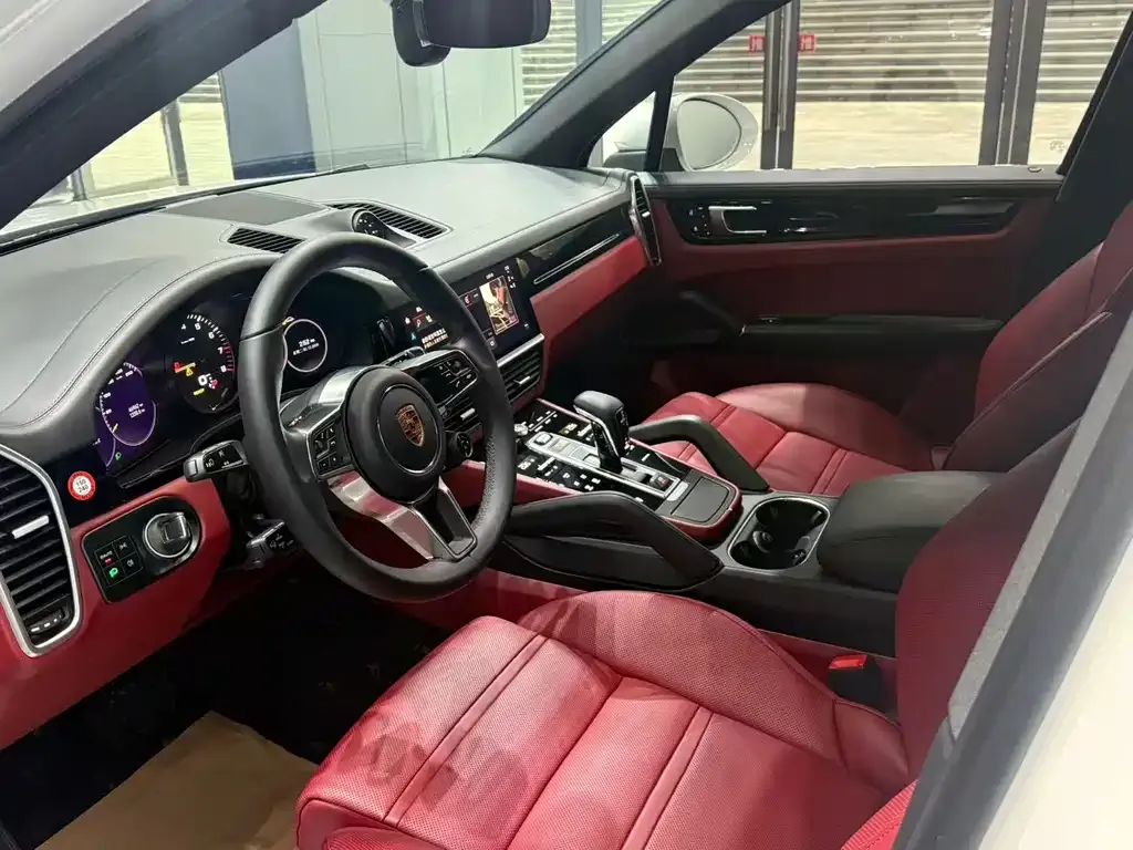 Porsche Cayenne Hybrid 2023 из CN, фото 4