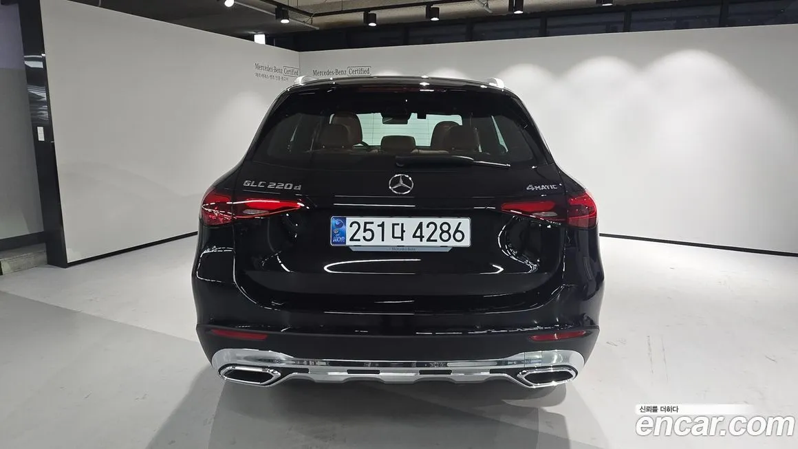 Mercedes-Benz GLE-Class — фото 7