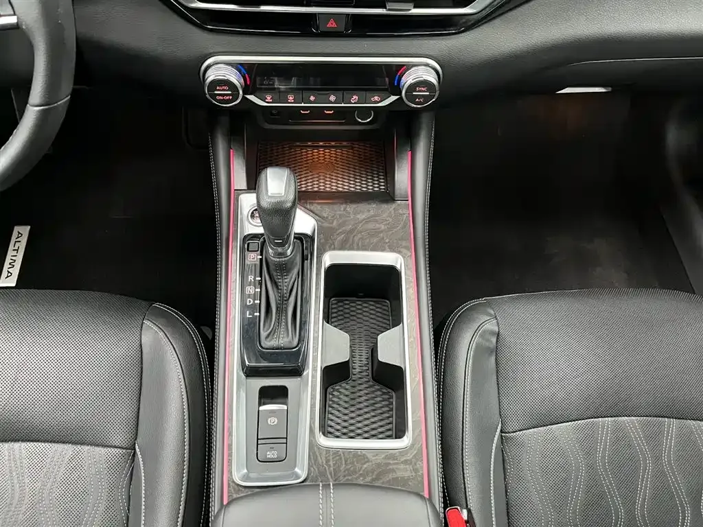 Nissan Teana 2022 из CN, фото 5