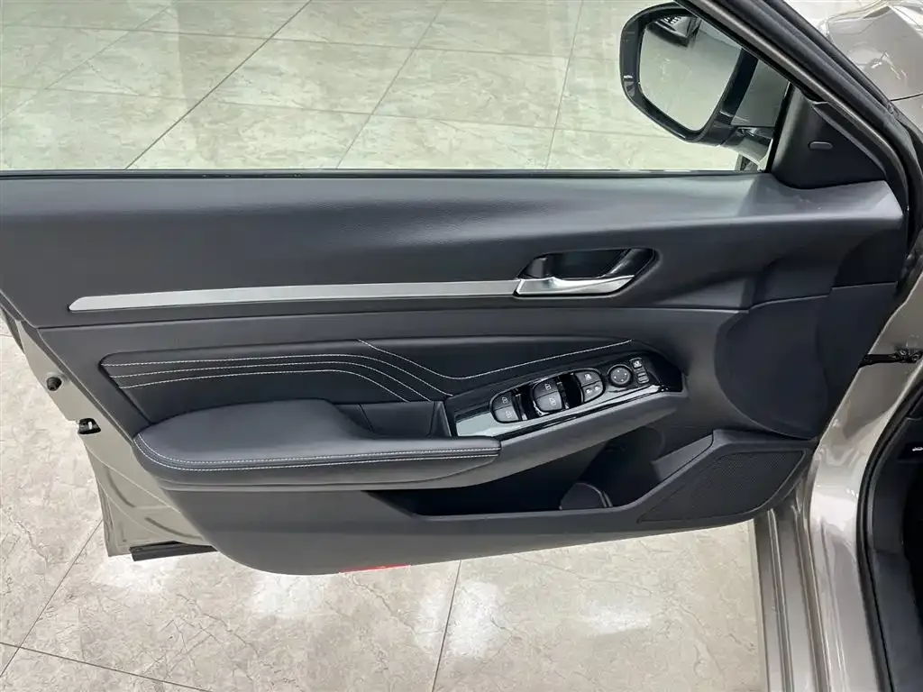Nissan Teana 2022 из CN, фото 9