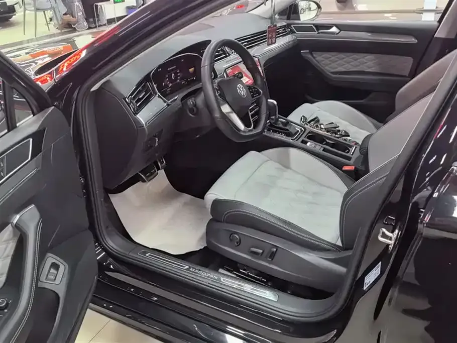 Volkswagen Magotan 2024 из CN, фото 9