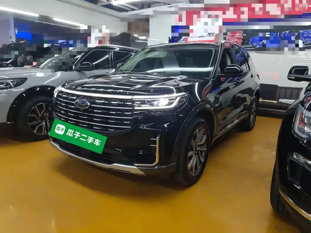 Ford Explorer 2024 из CN, фото 1