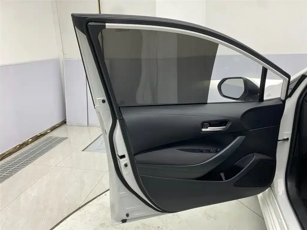 Toyota Corolla 2024 из CN, фото 8