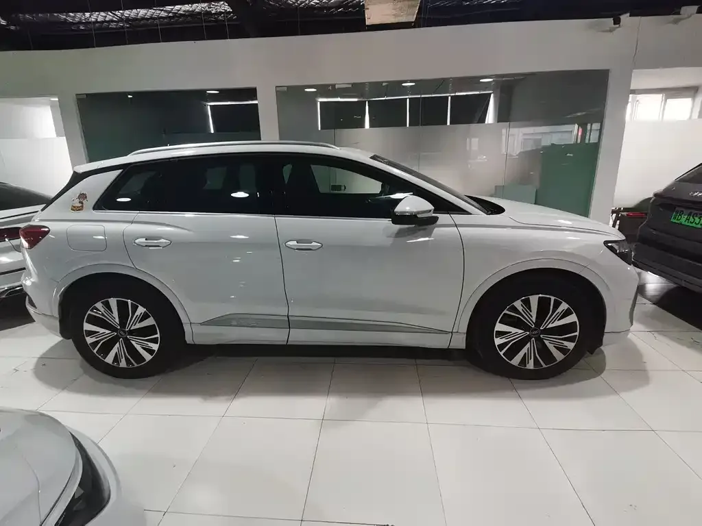 Audi Q4 e-tron 2024 из CN, фото 3