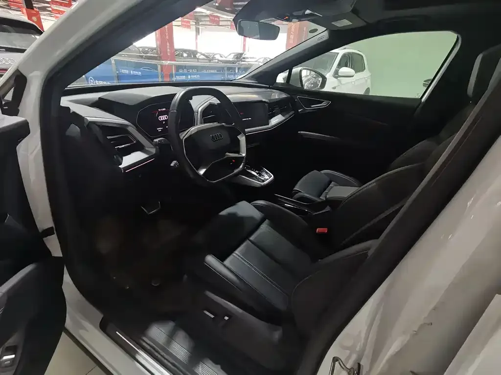Audi Q4 e-tron 2024 из CN, фото 9