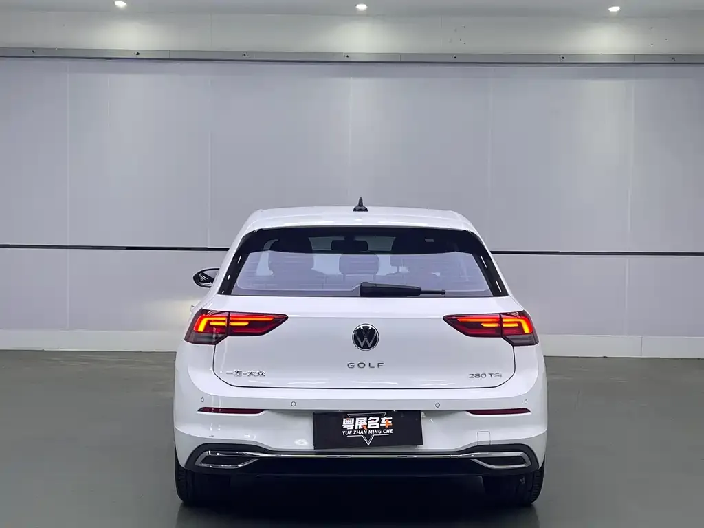 Volkswagen Golf 2022 из CN, фото 6