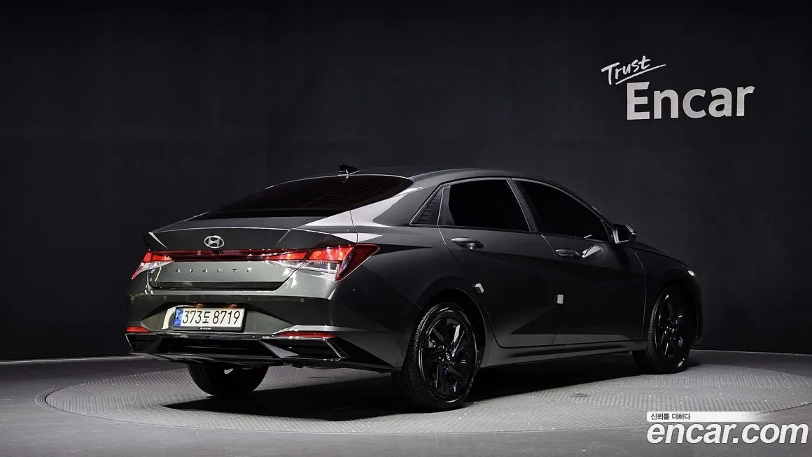 Hyundai AVANTE — фото 2
