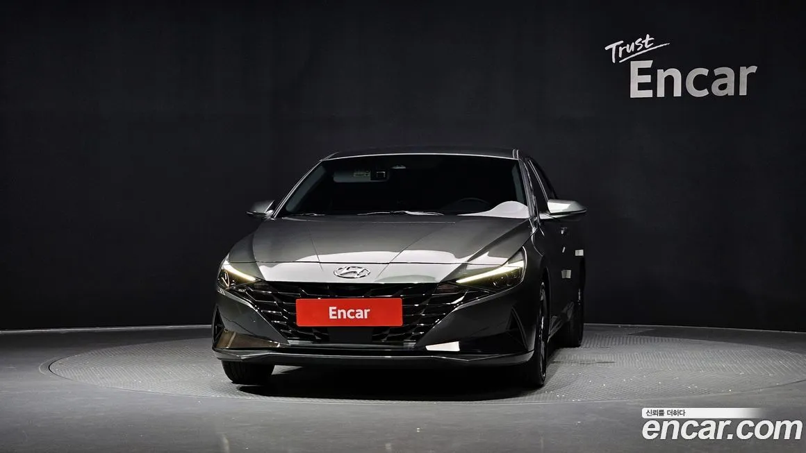 Hyundai AVANTE — фото 3