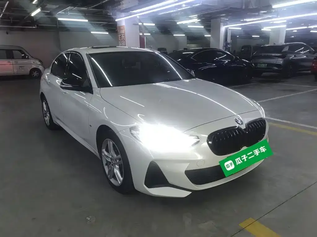 BMW 1 Series 2023 из CN, фото 4