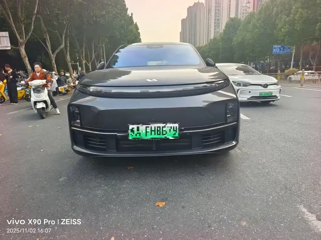Li Auto L7 2023 из CN, фото 2