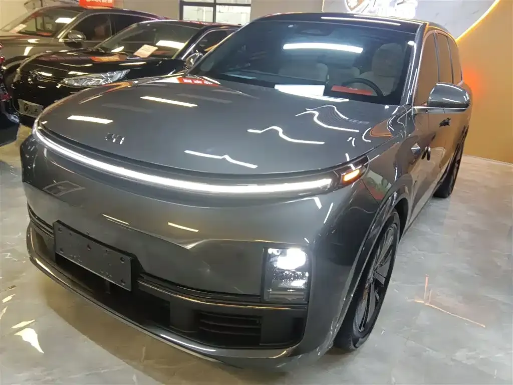 Li Auto L8 2024 из CN, фото 2