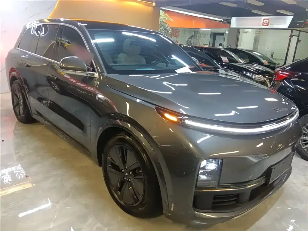 Li Auto L8 2024 из CN, фото 4