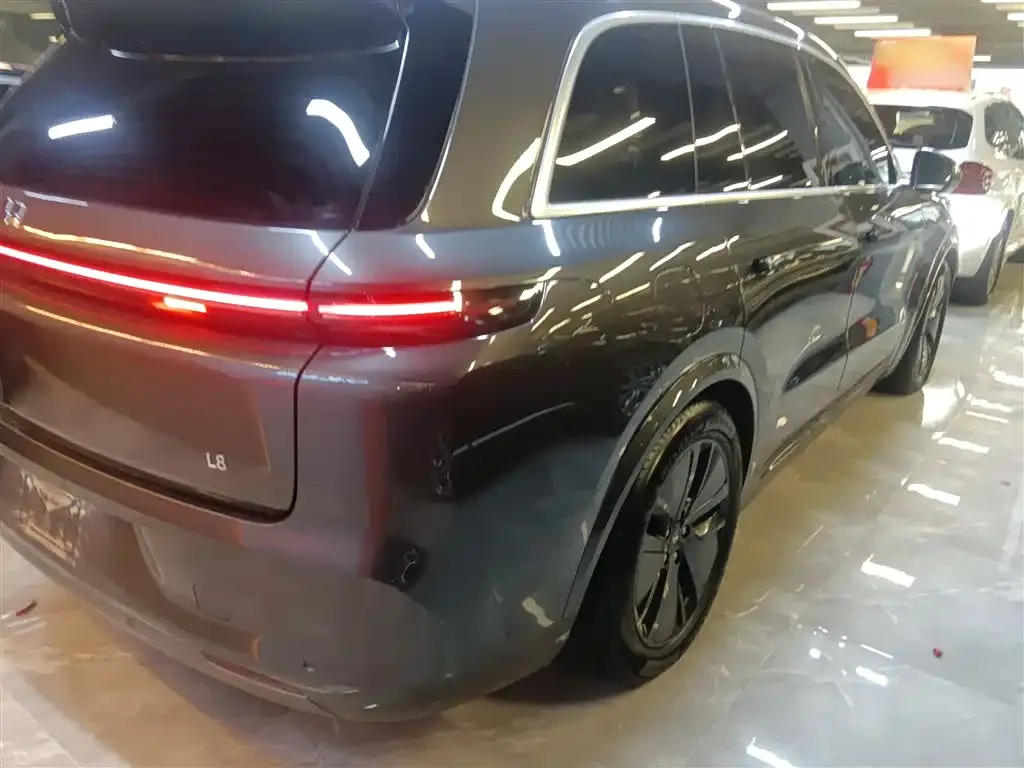 Li Auto L8 2024 из CN, фото 8