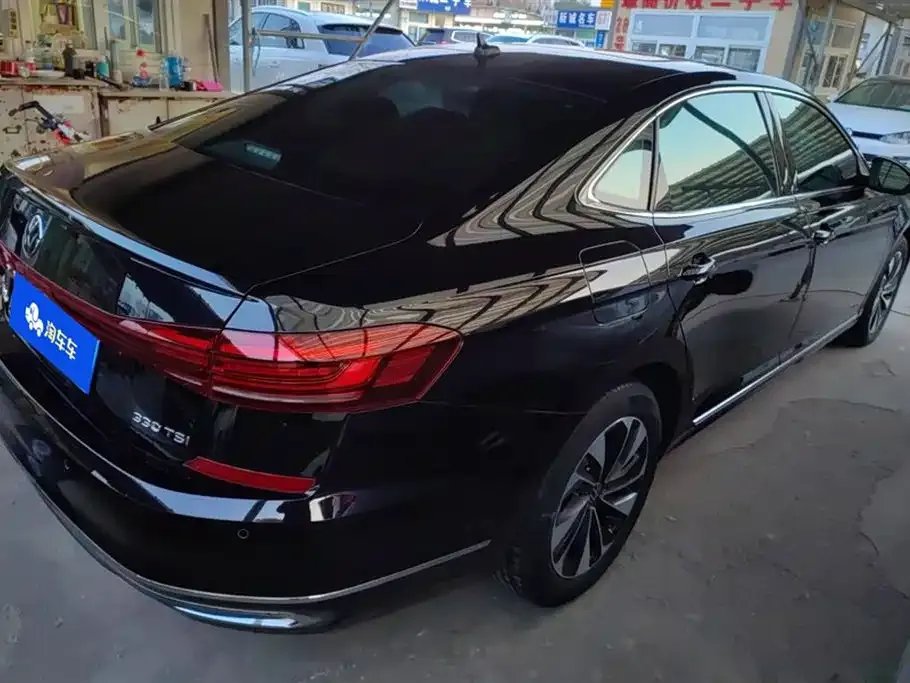 Volkswagen Passat — фото 3