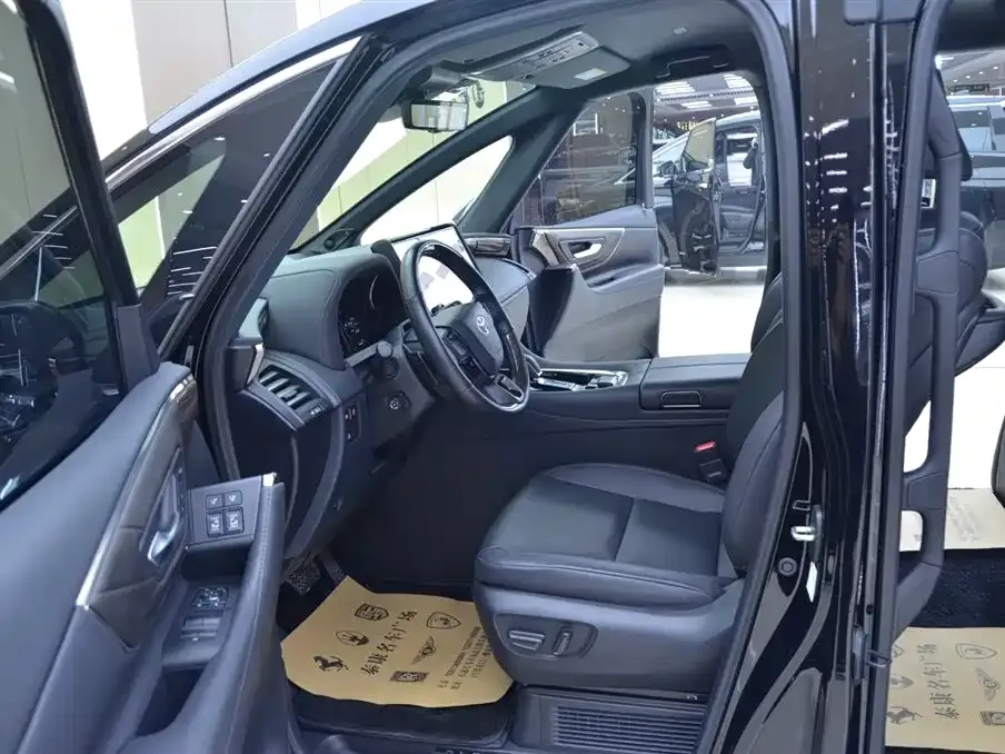 Toyota Alphard 2024 из CN, фото 4