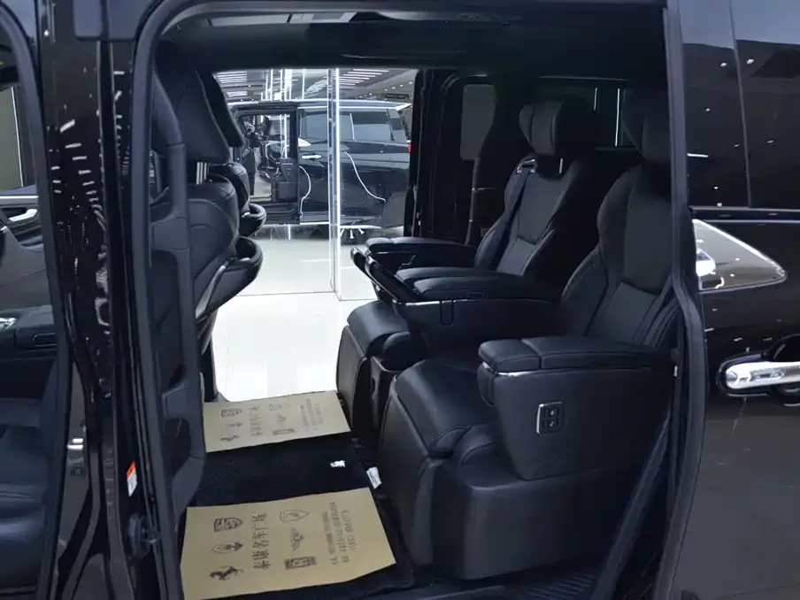 Toyota Alphard 2024 из CN, фото 5