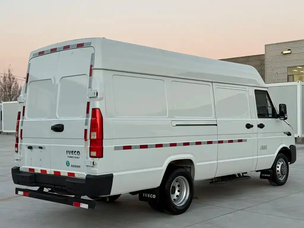 IVECO Daily 2024 из CN, фото 10