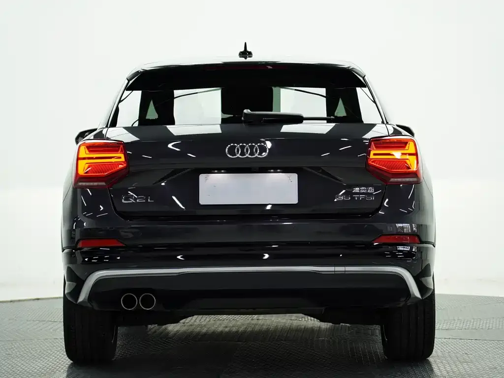 Audi Q2L 2021 из CN, фото 4