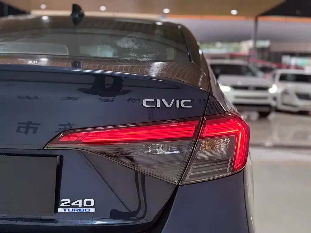 Honda Civic 2022 из CN, фото 10
