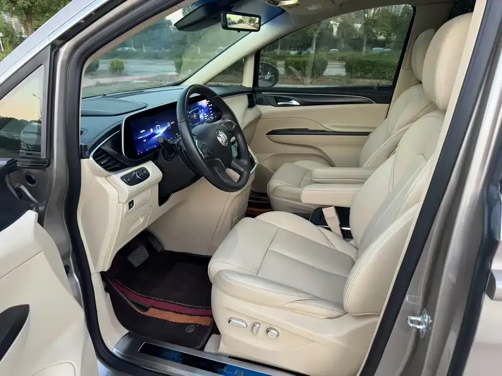 Buick GL8 2023 из CN, фото 6