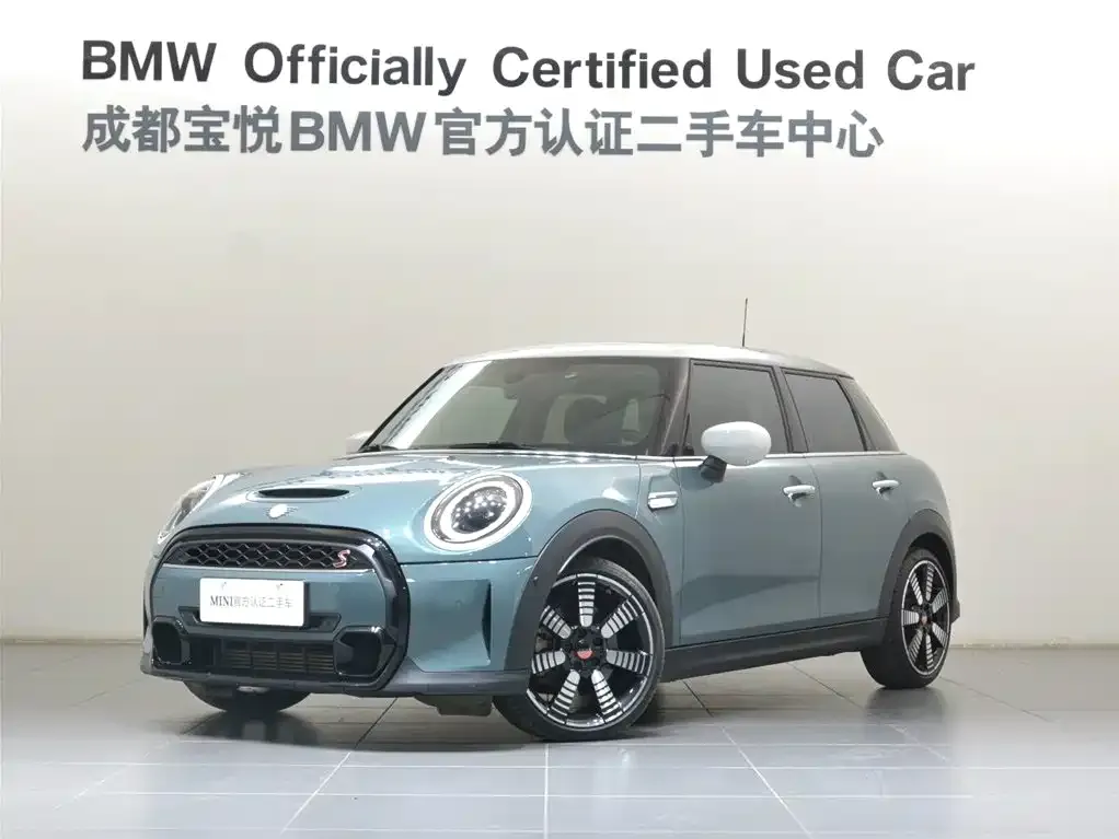 MINI Cooper (3-door) 2024 из CN, фото 1