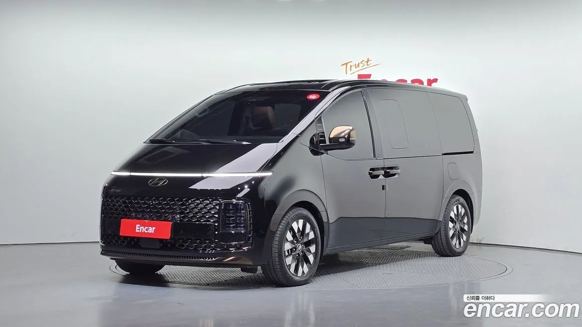 Hyundai Staria 2025 из KR, фото 1