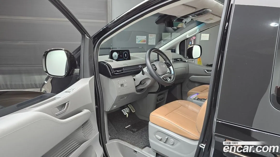 Hyundai Staria 2025 из KR, фото 10