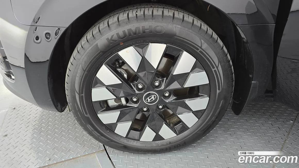 Hyundai Staria 2025 из KR, фото 5