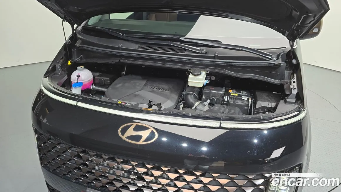Hyundai Staria 2025 из KR, фото 6