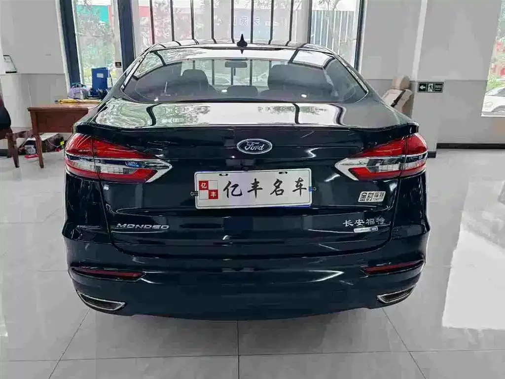 Ford Mondeo 2021 из CN, фото 5