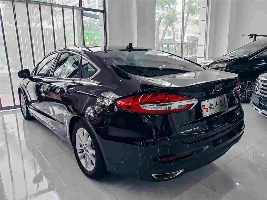 Ford Mondeo 2021 из CN, фото 6