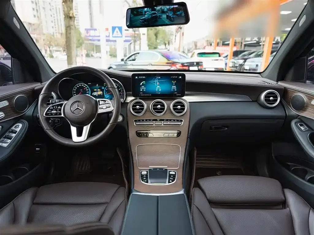 Mercedes-Benz GLC 2023 из CN, фото 10