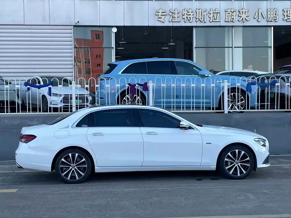 Mercedes-Benz E-Class New Energy 2021 из CN, фото 7