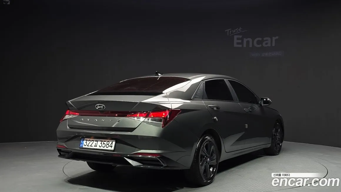 Hyundai AVANTE — фото 2