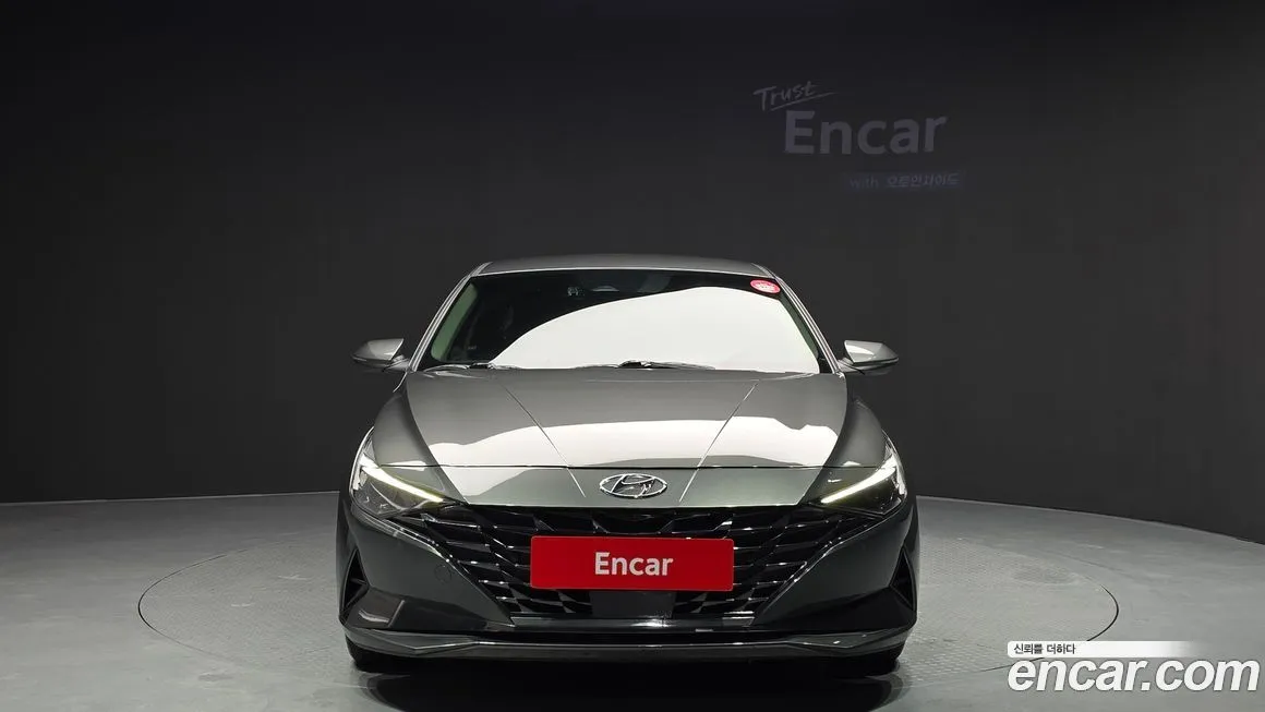 Hyundai AVANTE — фото 3