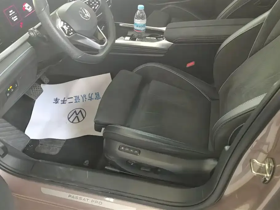 Volkswagen Passat 2024 из CN, фото 9
