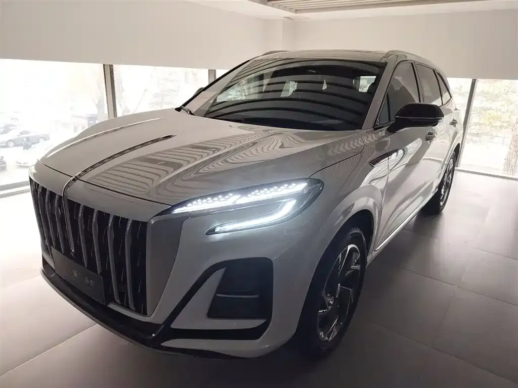 Hongqi HS3 PHEV 2024 из CN, фото 1